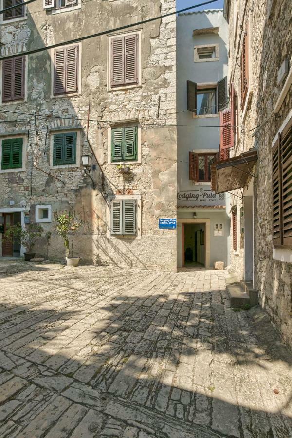 Old Town Apartments In City Center Póla Kültér fotó